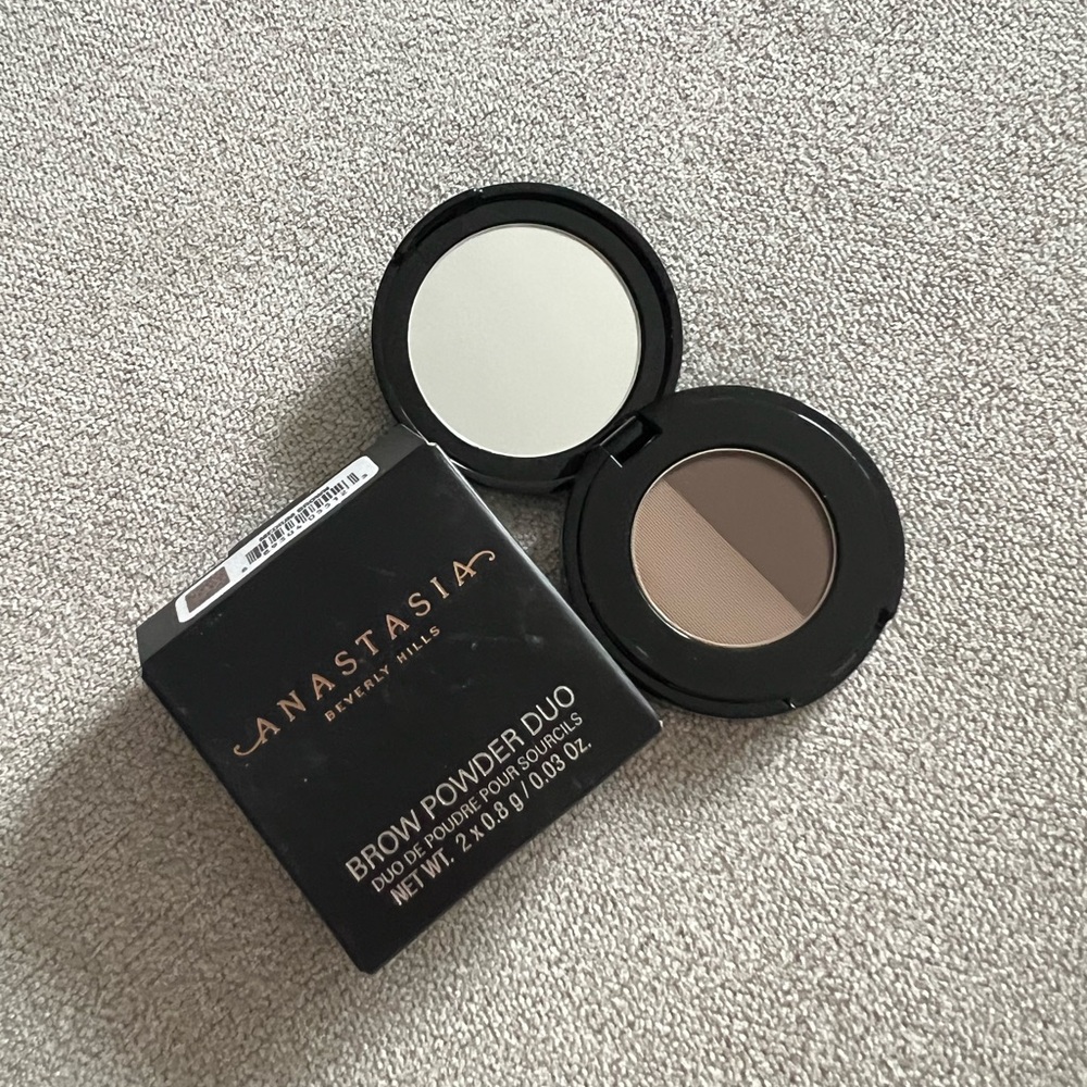 NIB ANASTASIA BEVERLY HILLS Brow Powder Duo in Medium Brown